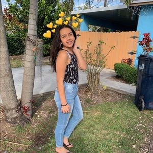 Meet your Posher, Daniela